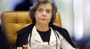 Supremo tem cinco votos a favor do ensino religioso confessional na rede pública